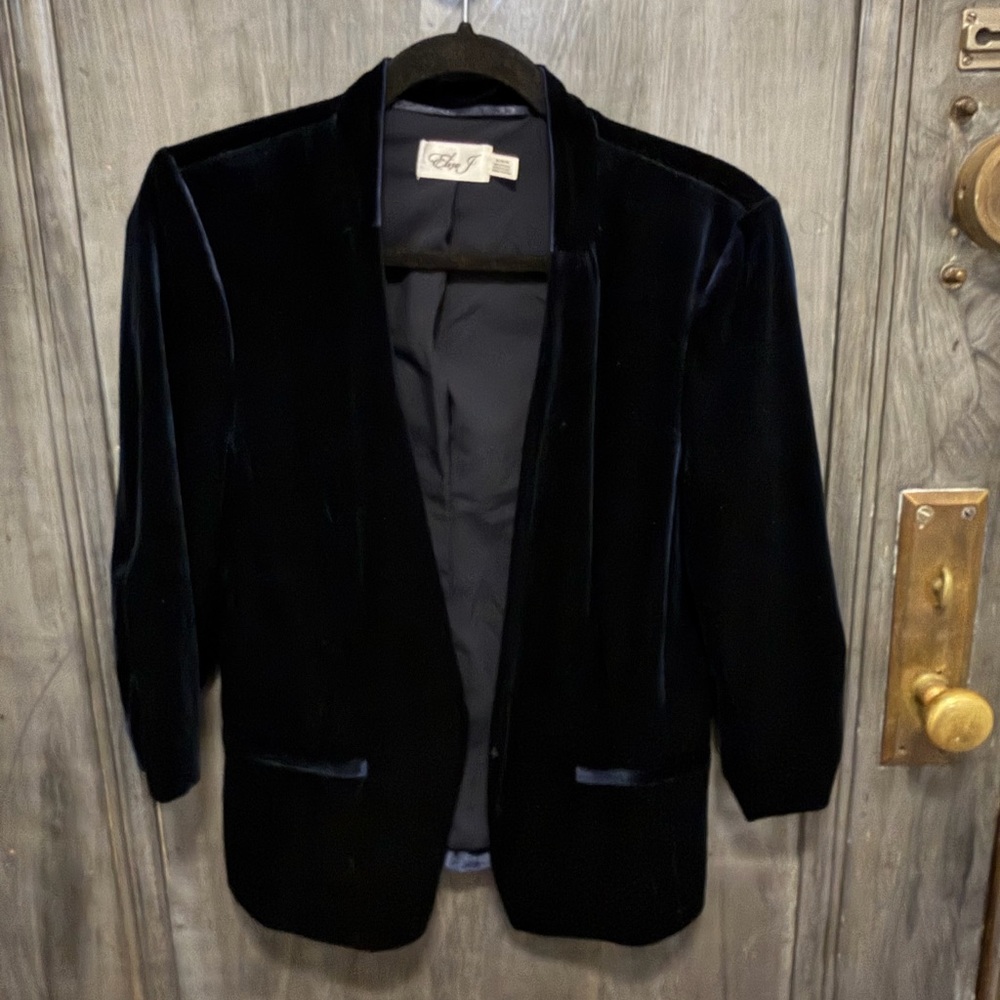 Eliza J Navy Velvet Blazer